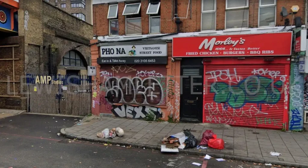 Google Maps exterior of Pho Na