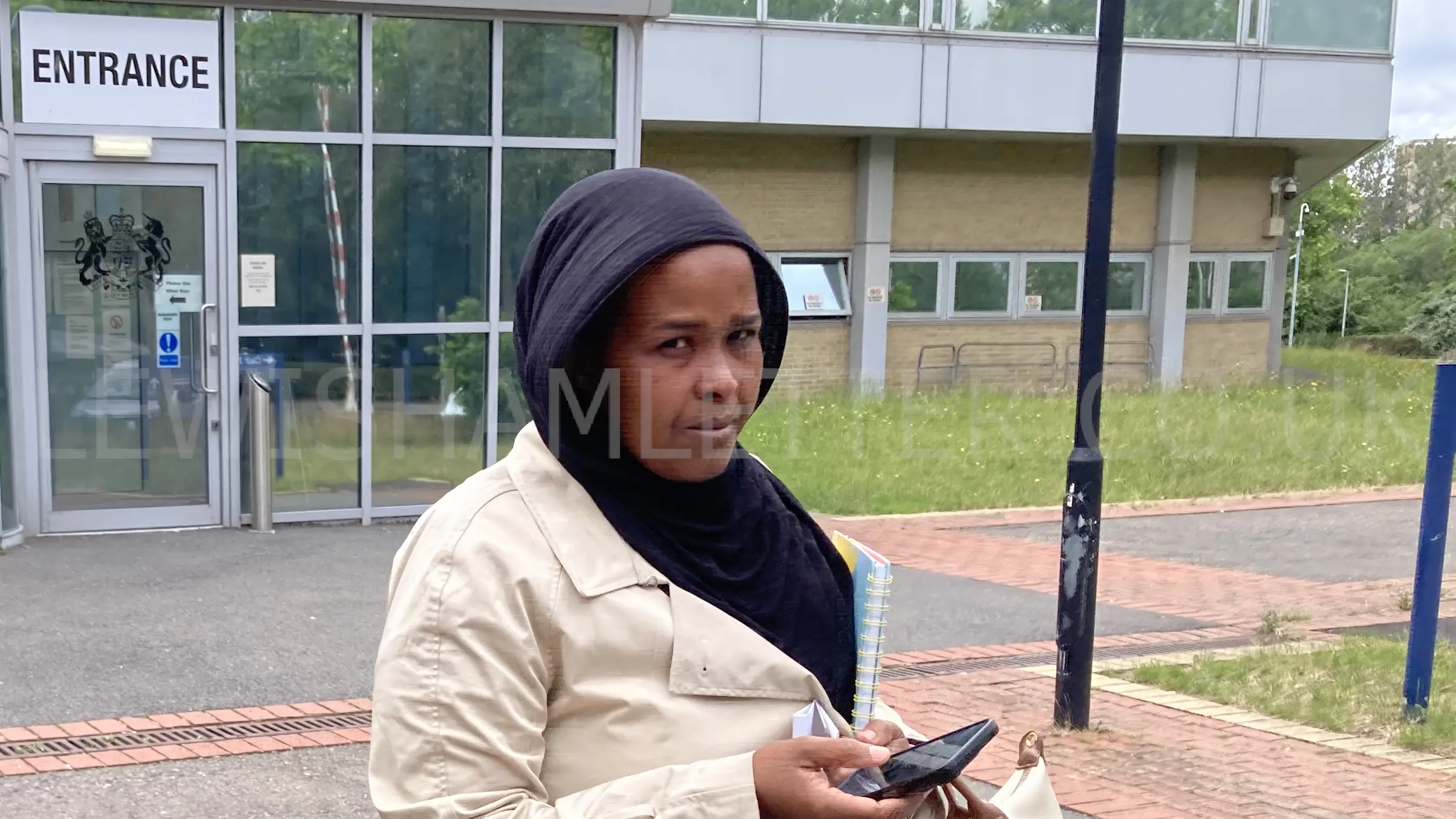 Lewisham carer stole £18k from woman with dementia